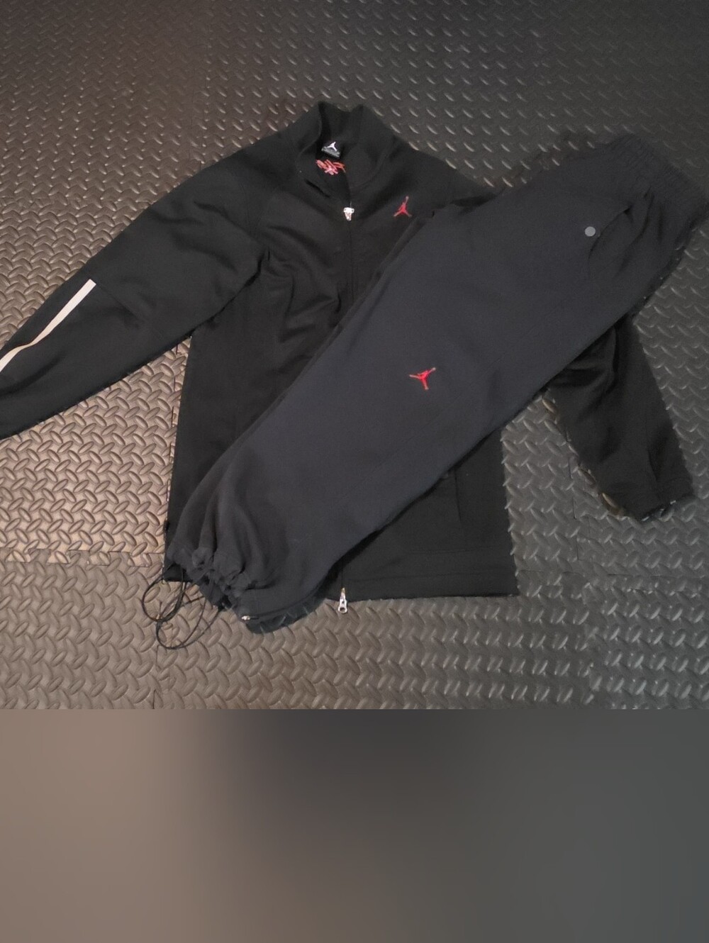 Jordan Black & Red Joggers With Jacket with Red Jumpman